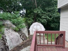 30 Wallace Cir 30, Malden MA 02148