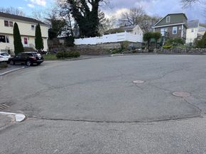 30 Wallace Cir 30, Malden MA 02148