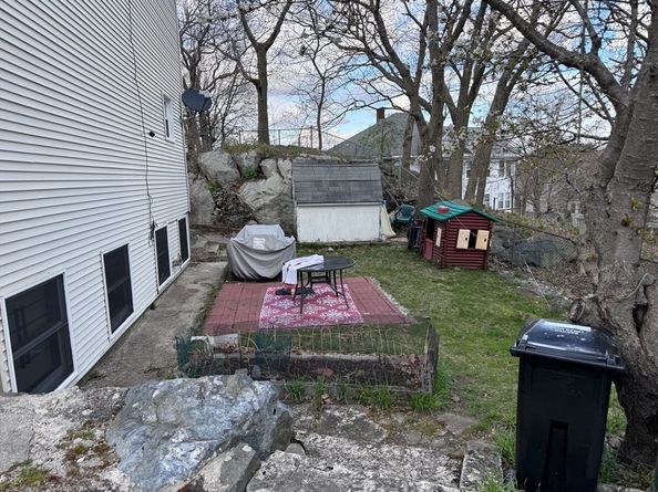 30 Wallace Cir 30, Malden MA 02148