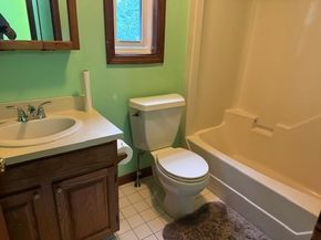 30 Wallace Cir 30, Malden MA 02148