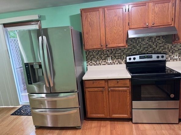 30 Wallace Cir 30, Malden MA 02148