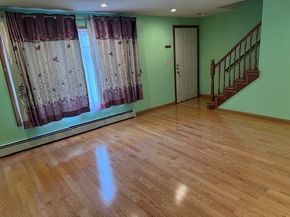 30 Wallace Cir 30, Malden MA 02148