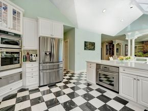 59 William Street, Andover MA 01810