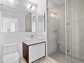 1 Dalton St 3302, Boston MA 02199