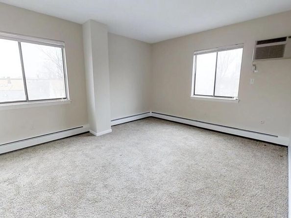 10 Williams 39, Watertown MA 02472