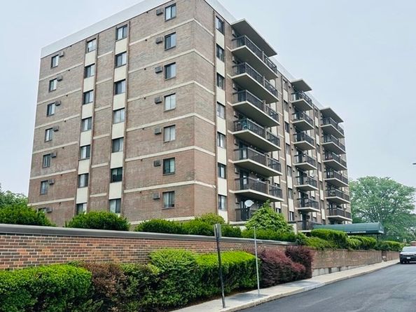 10 Williams 39, Watertown MA 02472