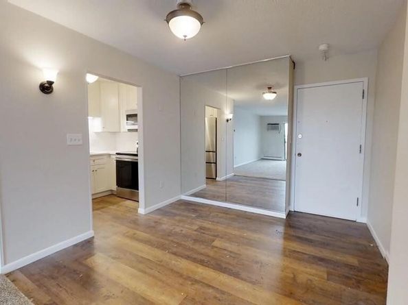 10 Williams 39, Watertown MA 02472