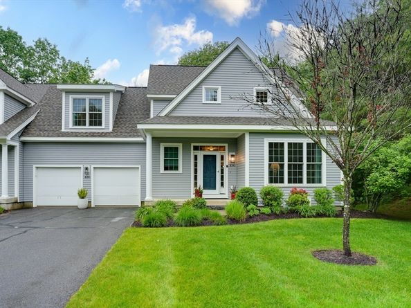 106 Willow Brook Drive 106, Wayland MA 01778
