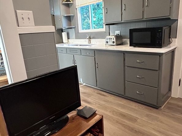 11 River, Westford MA 01886