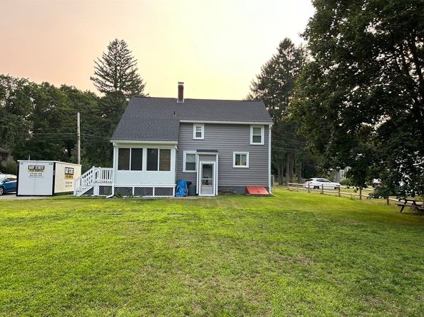 11 River, Westford MA 01886