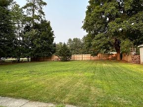 11 River, Westford MA 01886