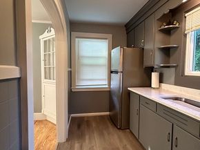 11 River, Westford MA 01886