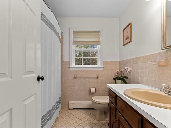 220 Pond Street, Hopkinton MA 01748