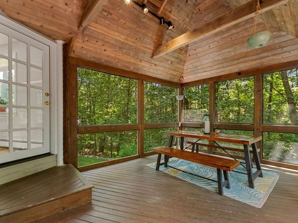 220 Pond Street, Hopkinton MA 01748