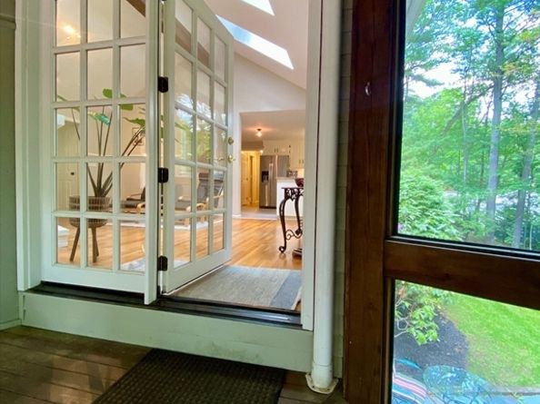220 Pond Street, Hopkinton MA 01748