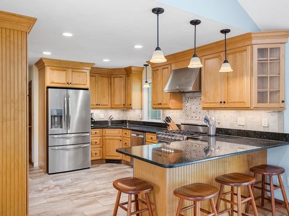 8 Macleod Lane, Acton MA 01720