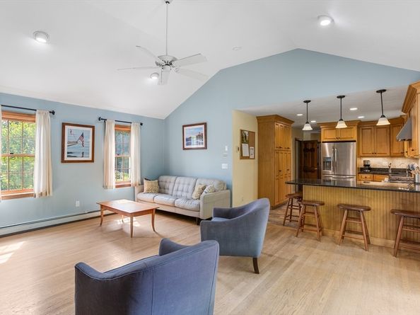 8 Macleod Lane, Acton MA 01720