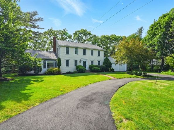 108 Island Creek Rd, Duxbury MA 02332