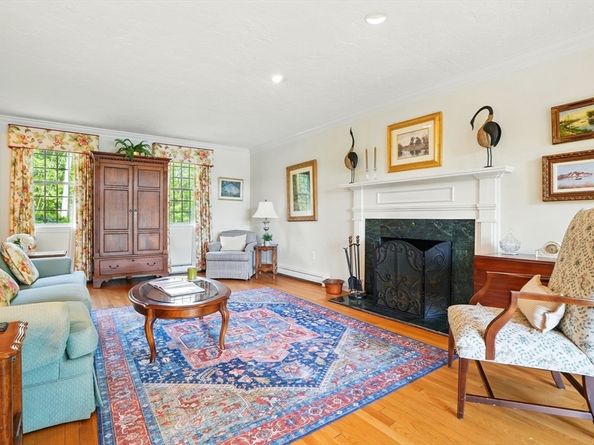 108 Island Creek Rd, Duxbury MA 02332