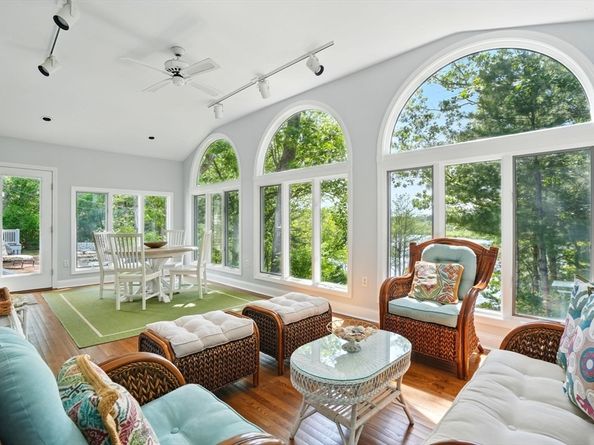 108 Island Creek Rd, Duxbury MA 02332