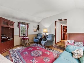 29 Saddle Dr, Bridgewater MA 02324