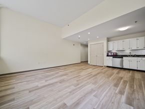 24 Cobblestone Ln 405, Gloucester MA 01930