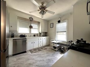 2084 Washington St, Newton MA 02462