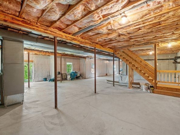 38 Keyes House Rd, Shrewsbury MA 01545