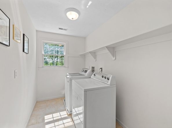 38 Keyes House Rd, Shrewsbury MA 01545