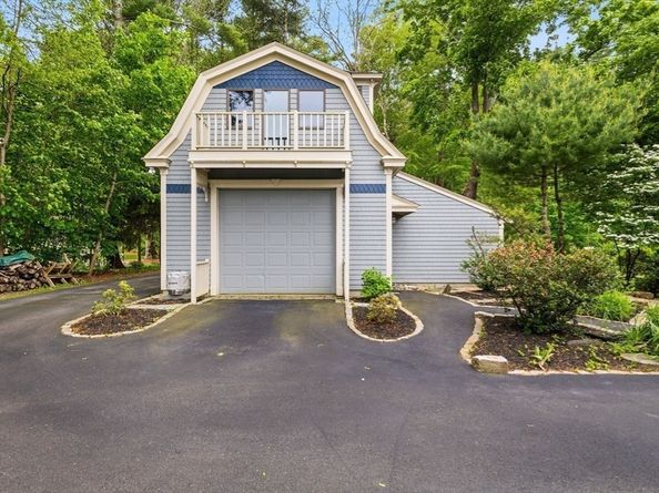 13 Pine Bluff, Lakeville MA 02347