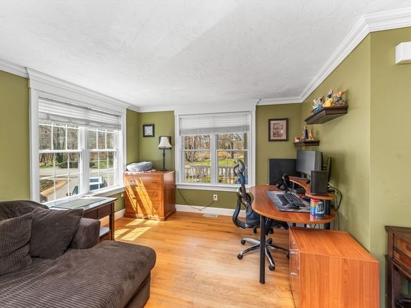 86 Whitney, Northborough MA 01532