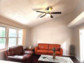22 Osceola Ln, Billerica MA 01821