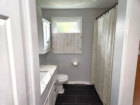 22 Osceola Ln, Billerica MA 01821