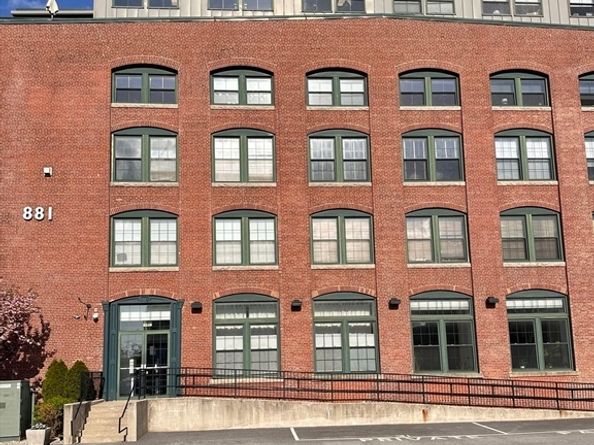 881 E 1st St 303, Boston MA 02127