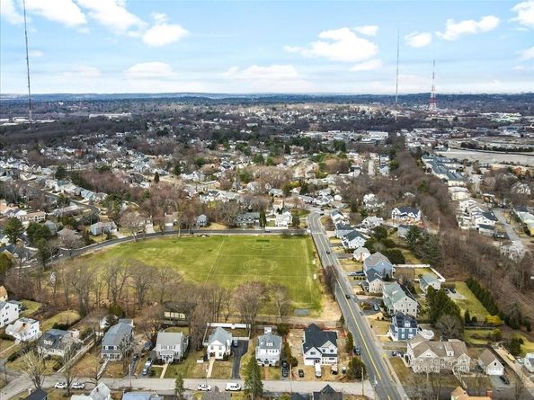 7 Avery Street, Needham MA 02494