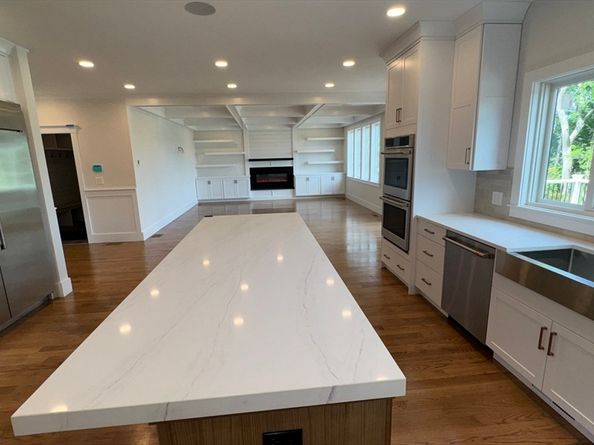 7 Avery Street, Needham MA 02494