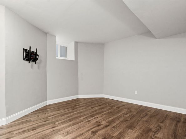 117 Sycamore St 1, Boston MA 02131