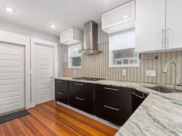 117 Sycamore St 1, Boston MA 02131