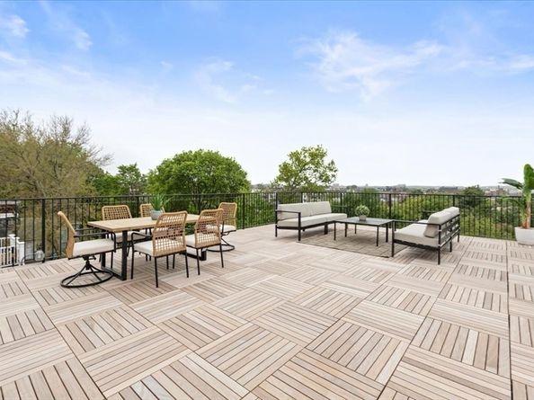197 Winchester St 197, Brookline MA 02446