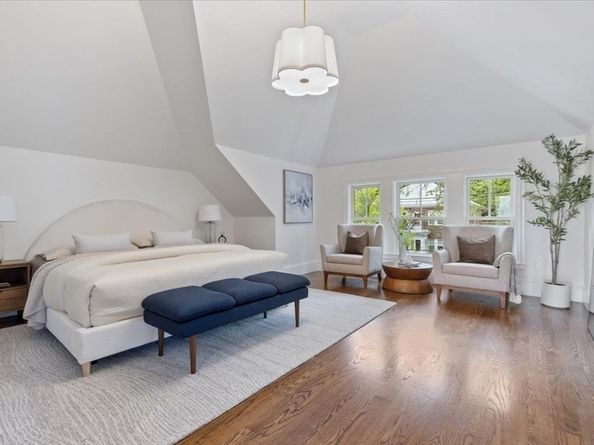 197 Winchester St 197, Brookline MA 02446