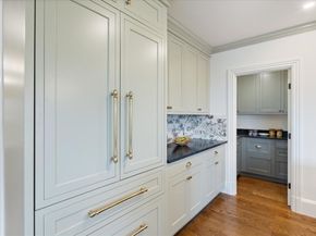 197 Winchester St 197, Brookline MA 02446
