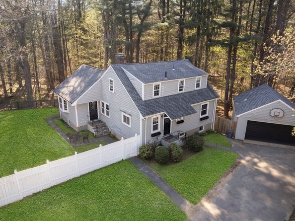 37 School Street, Weston MA 02493