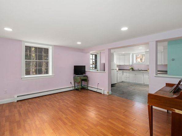 37 School Street, Weston MA 02493