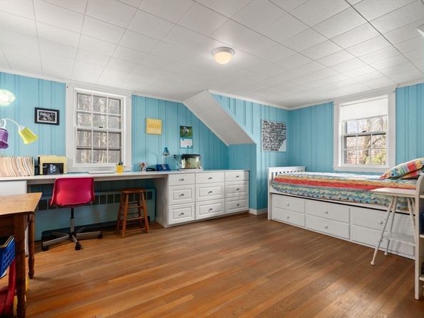 37 School Street, Weston MA 02493
