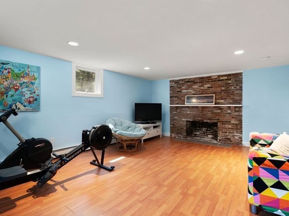 37 School Street, Weston MA 02493