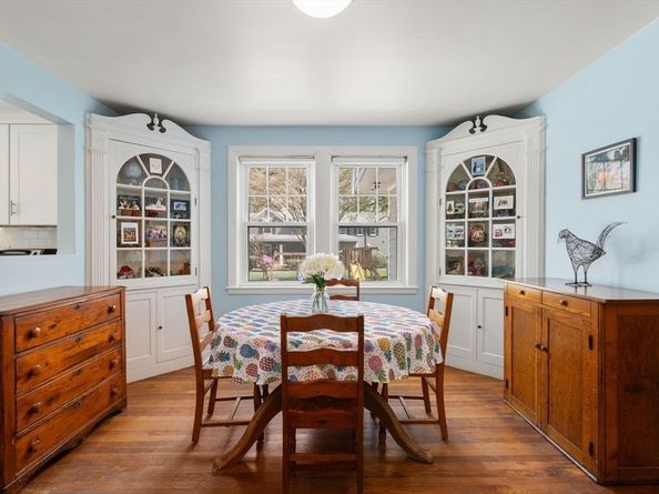 37 School Street, Weston MA 02493
