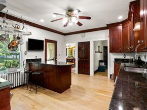 83 Central St, Millville MA 01529