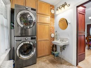 83 Central St, Millville MA 01529