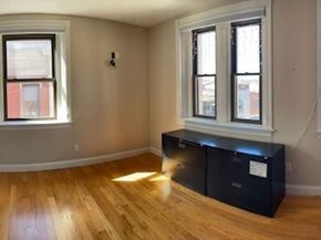 191 Main St 3, Gloucester MA 01930