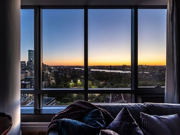 1 Avery 27B, Boston MA 02111